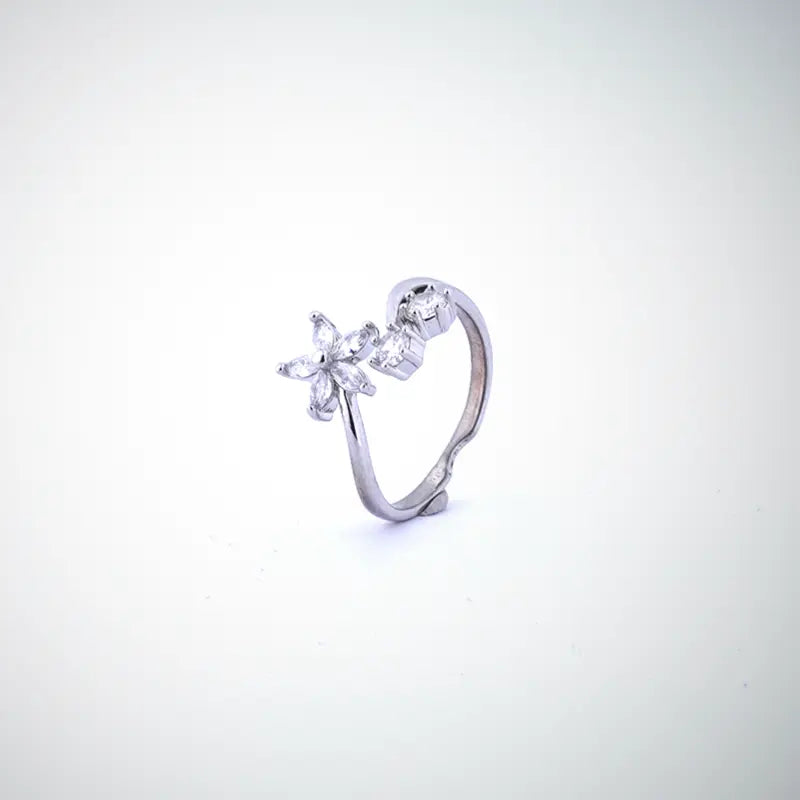 Floral Silver Ring | Tvayi Jewellery