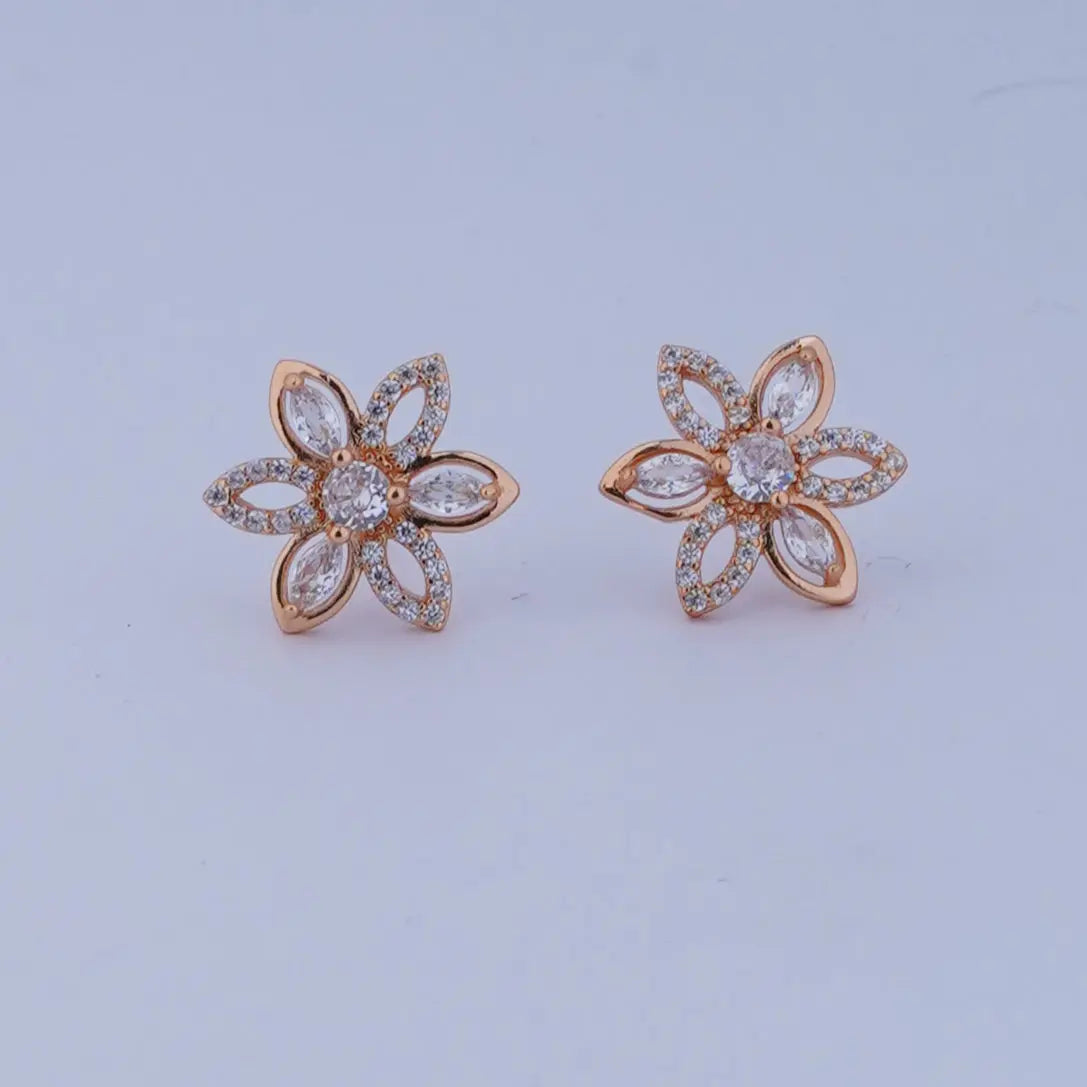 Floral Stud Earrings | Tvayi Jewellery