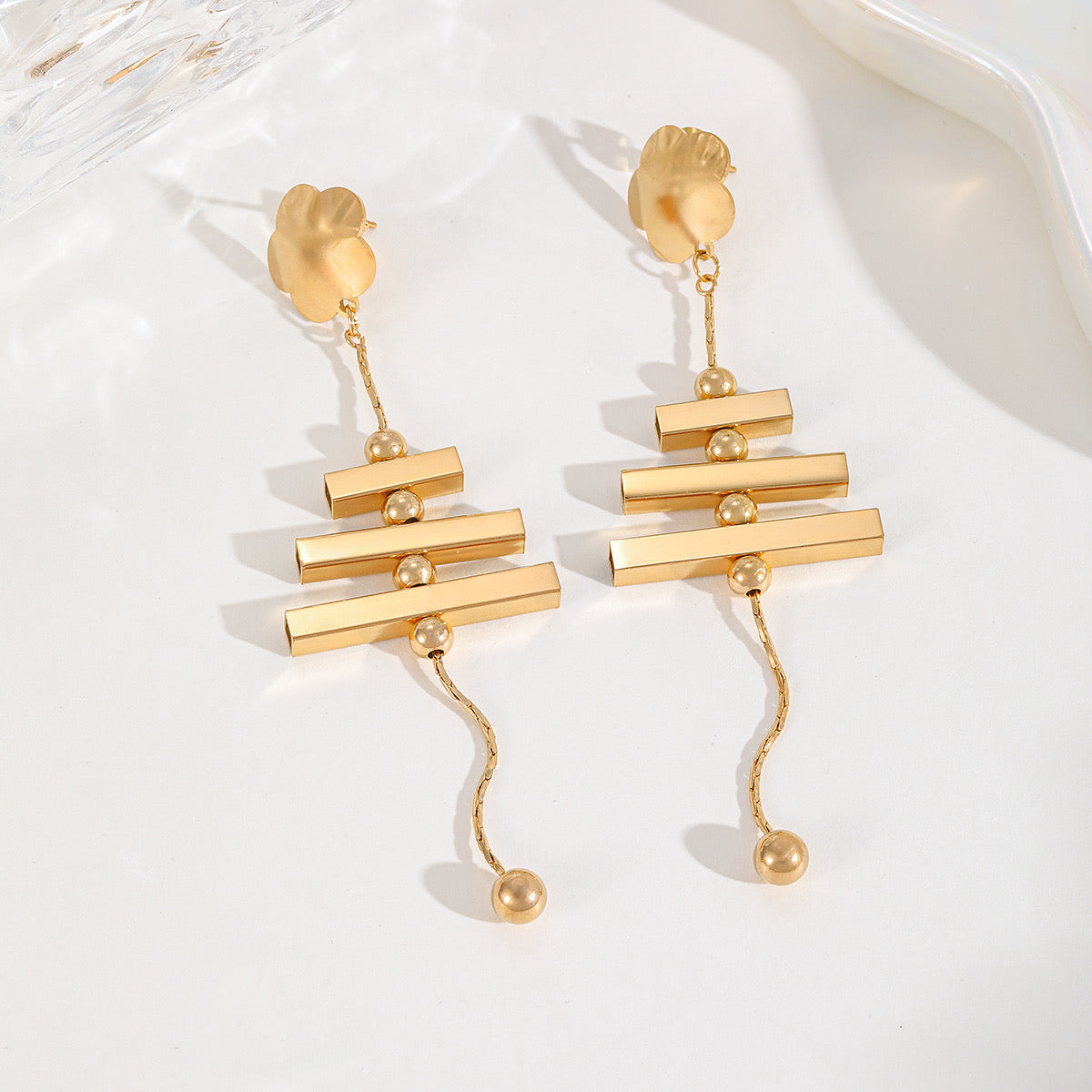 Celestial Whisper Earring | Tvayi