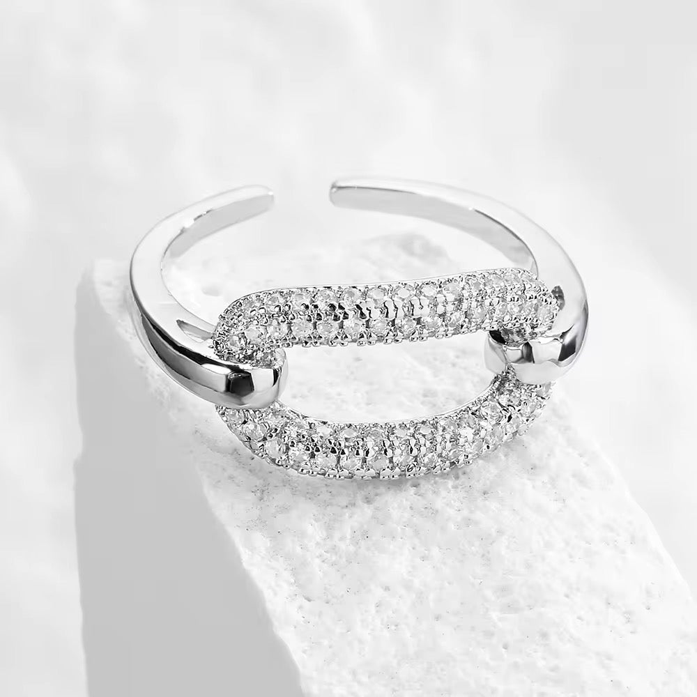 Round Cut White Ring | Tvayi Jewellery