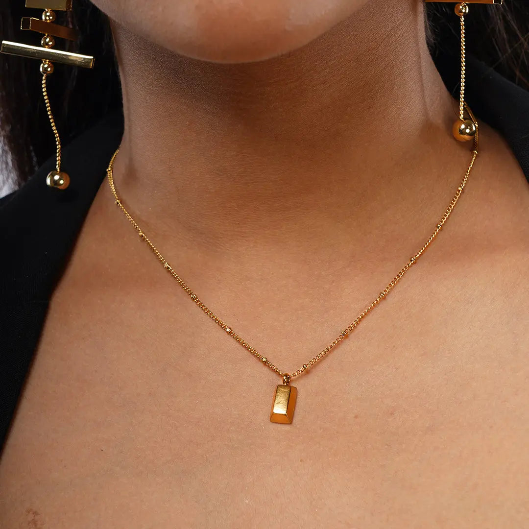 Lumora Veil necklace Tvayi