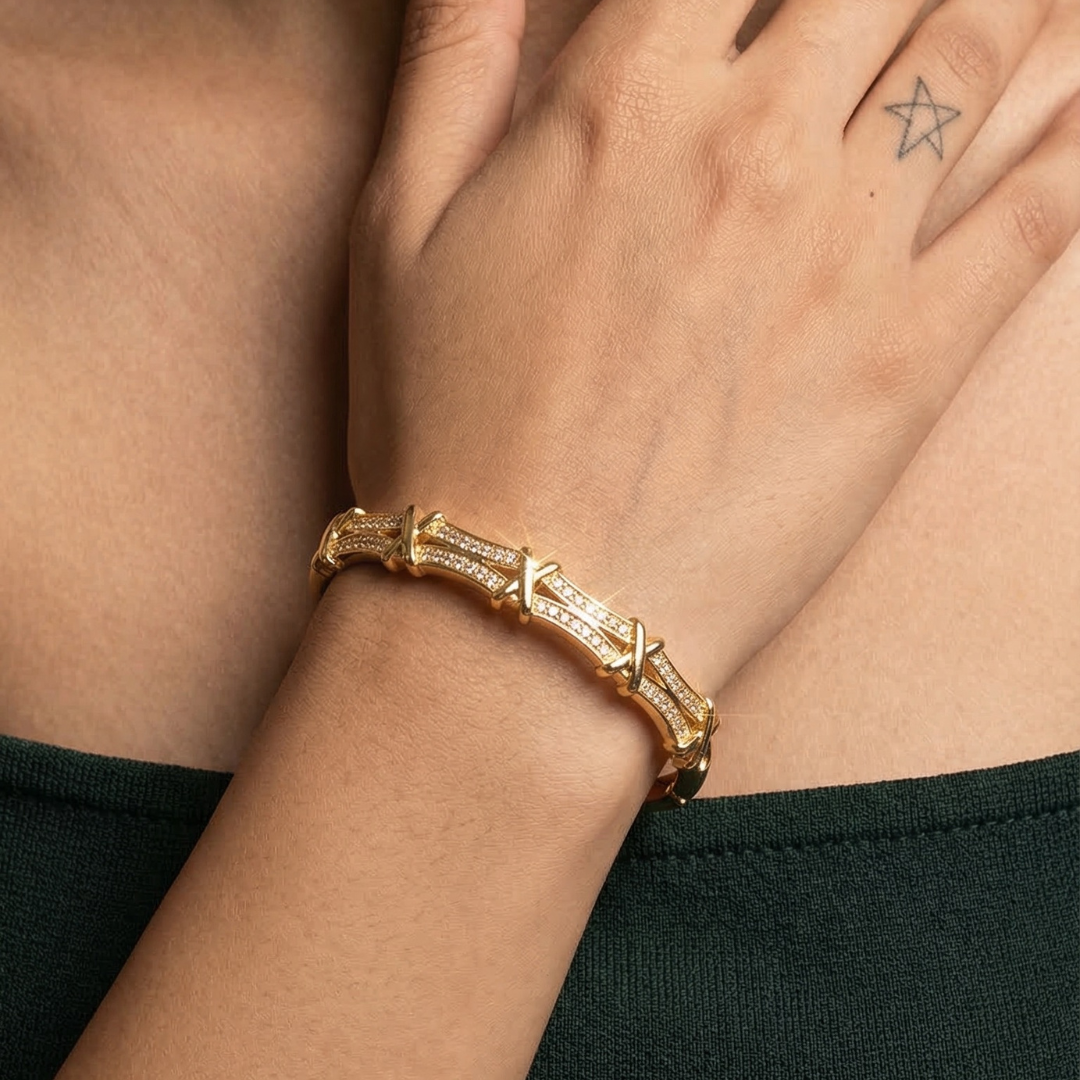 crisscross bangle bracelet | Tvayi