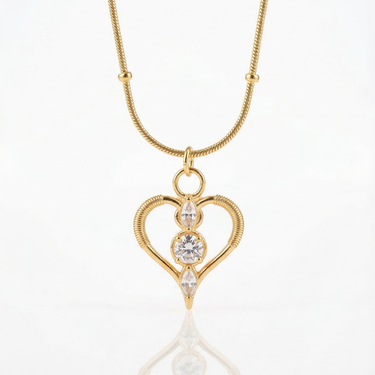 18k gold plated pendant marquise with white diamonds | Tvayi