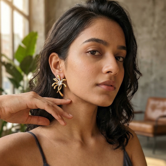 gold-plated floral stud