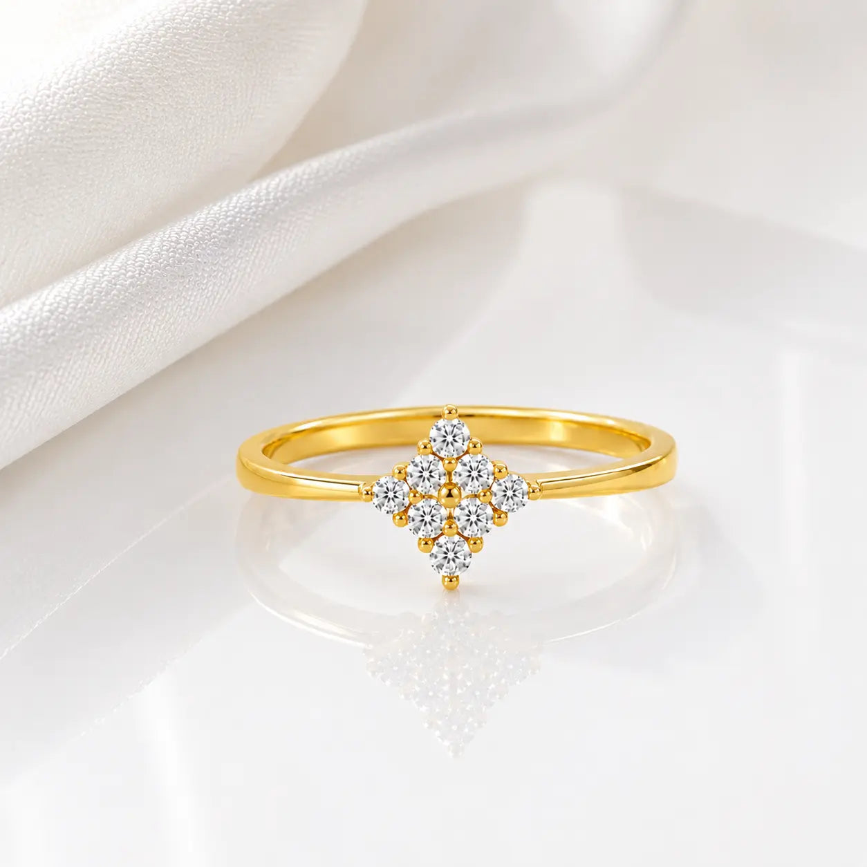 9KT Gold Floral Lab Grown Diamond Ring | Tvayi
