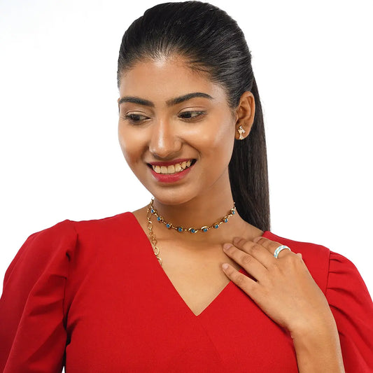 Azure Gaze Necklace Tvayi