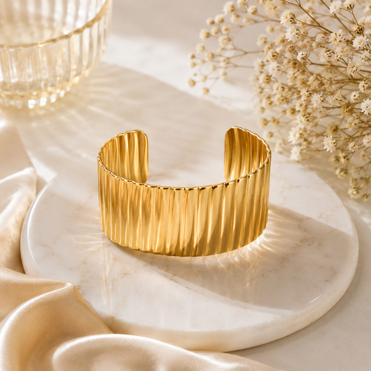 Golden Ribbed Cuff | Tvayi