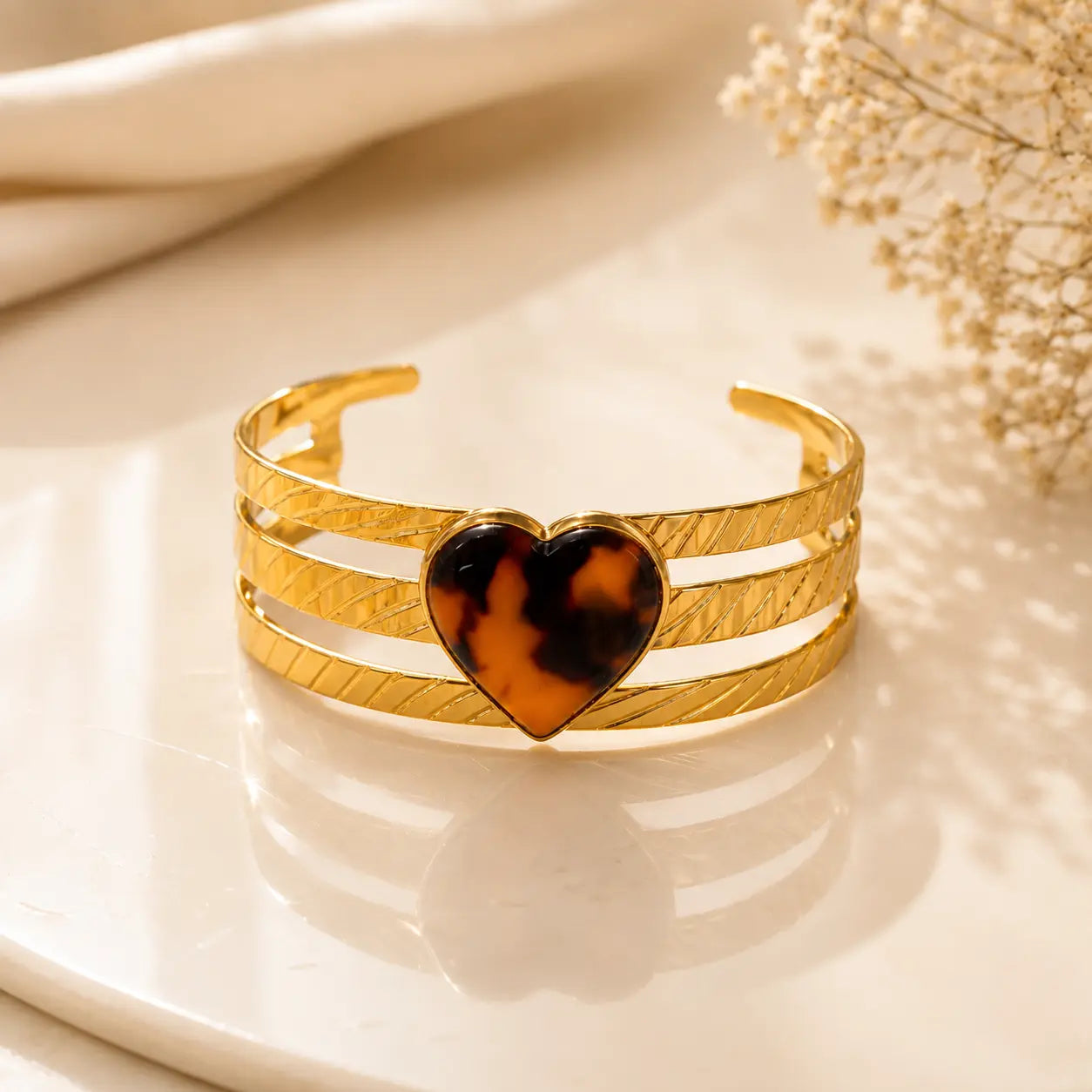 Tortoise Heart Cuff Bracelet – 18K Gold Plated | Tvayi