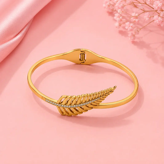 Feather Grace Crystal Bracelet – 18K Gold Plated | Tvayi