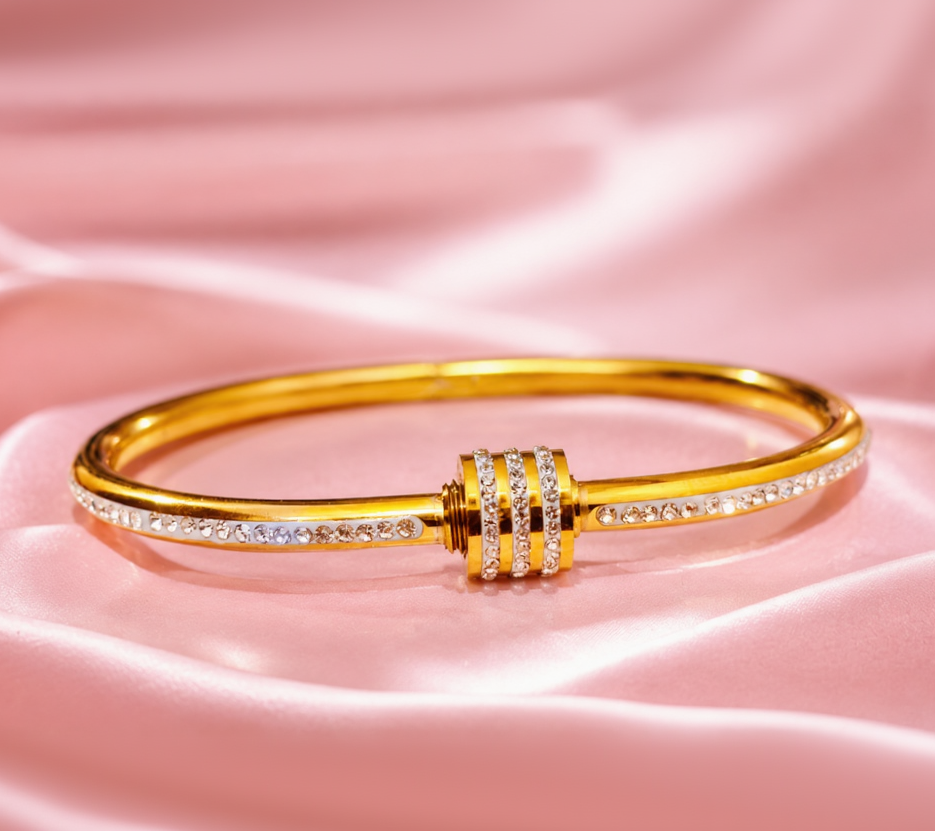 Aurora 18K Gold Plated Demi-Fine Bracelet | Waterproof Gold Vermeil Jewellery for Women | Tvayi