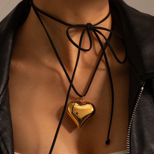 Euphoria Heart Choker – 18K Gold Vermeil Demi-Fine Jewellery | Tvayi Jewellery