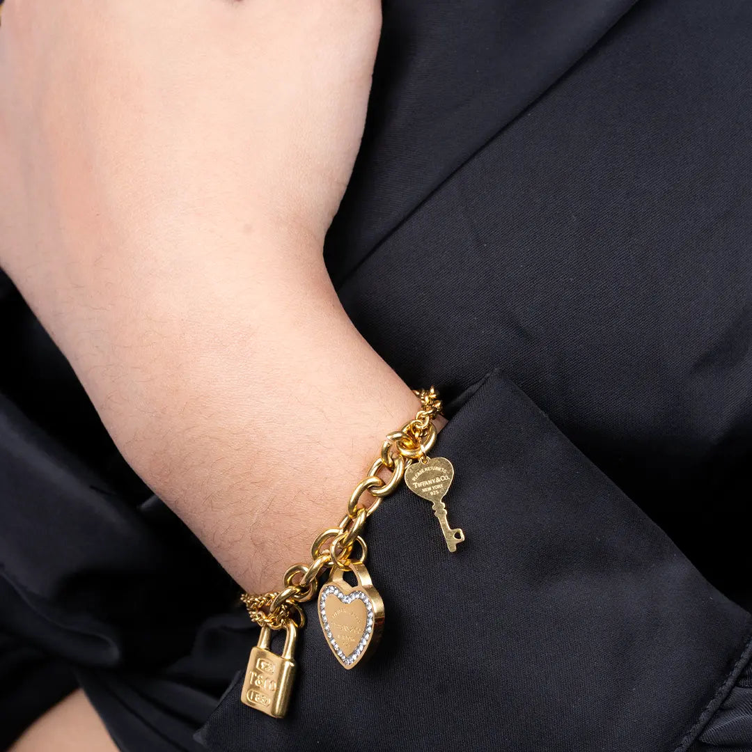 Key to My Heart Charm Bracelet | Tvayi Jewellery
