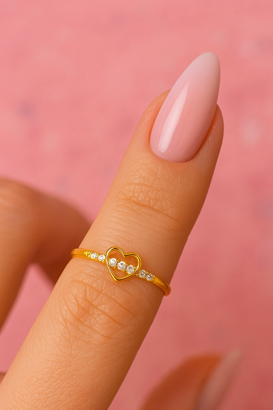 Sparkling Heartstone Ring | Tvayi