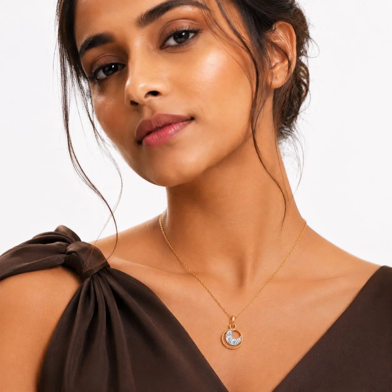 Luna Halo Lab Grown Diamond Pendant Necklace – 9KT Gold | Tvayi