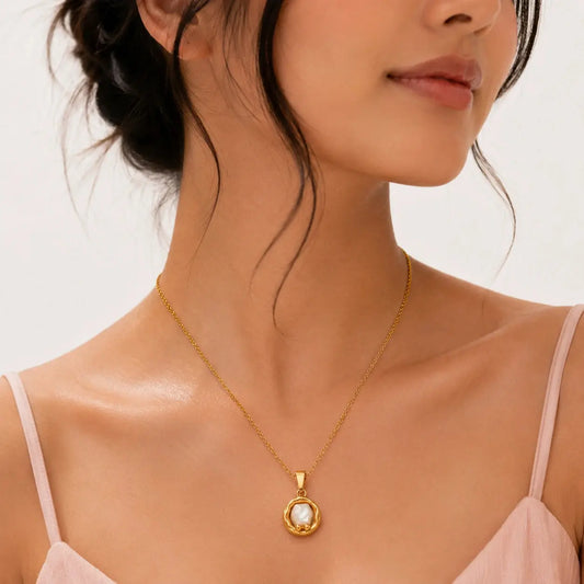 Luna Pearl Halo Pendant Necklace | Tvayi