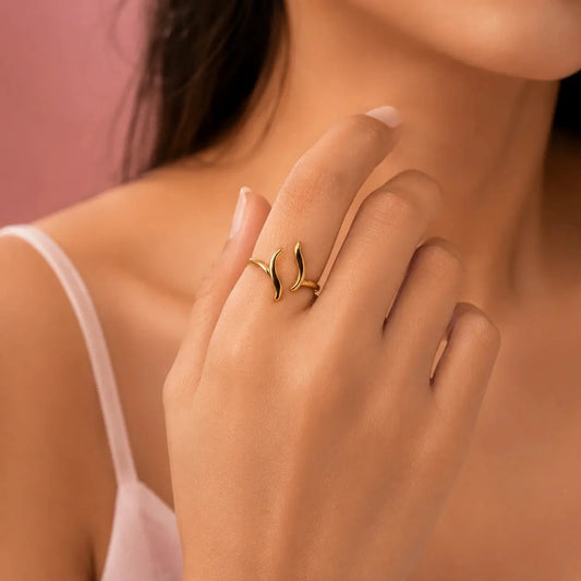 Luna Wave Adjustable Ring Tvayi
