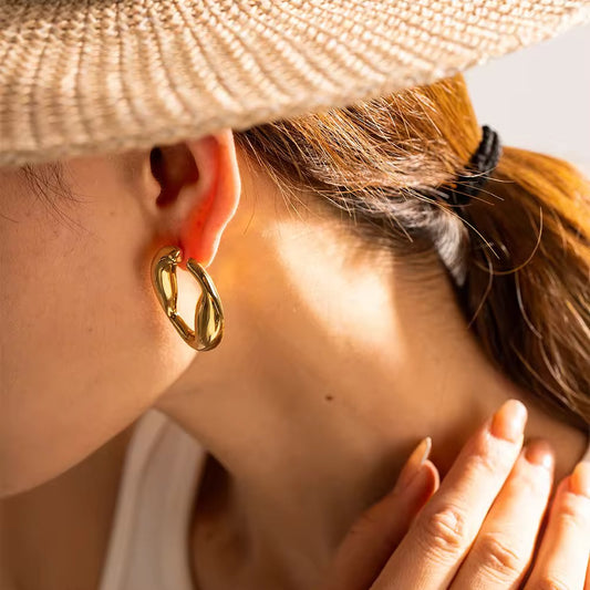 Oval Loop Gold Stud Earrings | Tvayi Jewellery