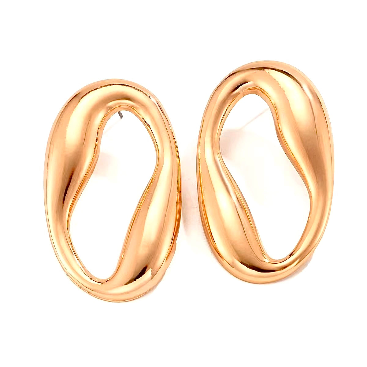 Oval Loop Gold Stud Earrings | Tvayi Jewellery