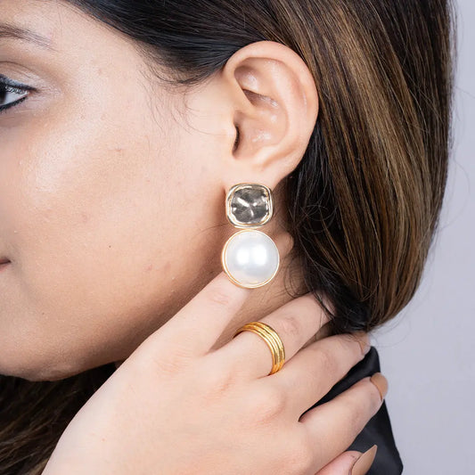 Western Style Pearl Drop Earrings Tvayi