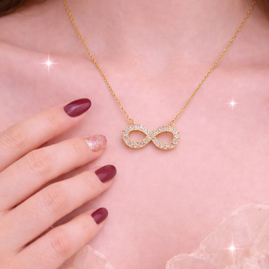 Tvayi Minimal Infinity Symbol Necklace with Crystal Detailing – 18K Gold Plated | Tvayi